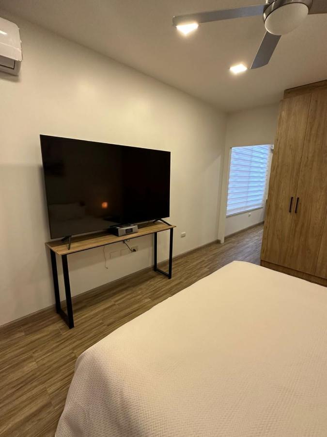 Kiran Lodging グアヤキル エクステリア 写真